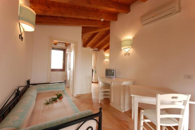 Functional studio with shared pool, Appartement – Aglientu (photo 4)