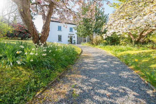Glebe House – Entire House, Haverfordwest