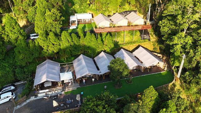 Grow Tree Glamping – Holiday park/caravan park, Miaoli