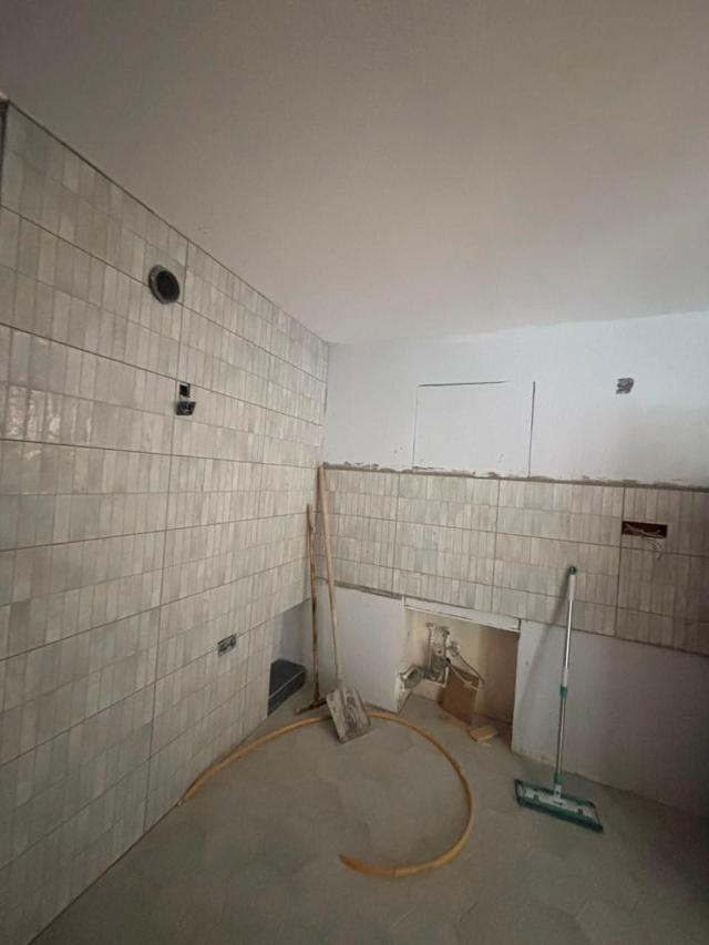 Guesthouselaurbili, Pensjonat i B&B – Mestia (zdjęcie 2)