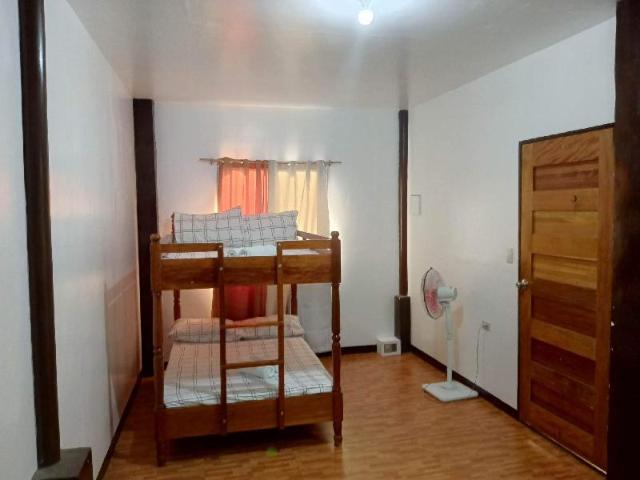 Haus (3000 m²), 1 Schlafzimmer und 3 eigene Badezimmer in Coron, Villa & Haus – Palawan (Foto 2)