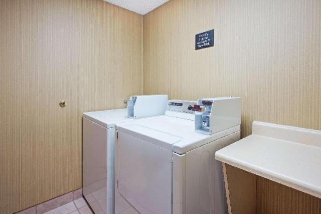 HAMPTON INN WINFIELD, Hotel – Hurricane (WV) (photo 2)