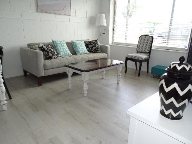 Hamptons, Entire House – Port Vincent (photo 2)