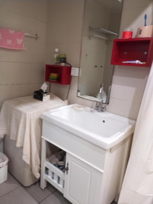 Appartement avec 2 chambre(s) de 80 m² et 1 salle(s) de bains privée(s) à Yuzhong, Appartement – Chongqing (photo 3)