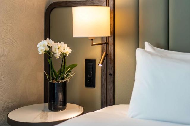 Hilton Sofia, Hotel – Sofia (photo 2)