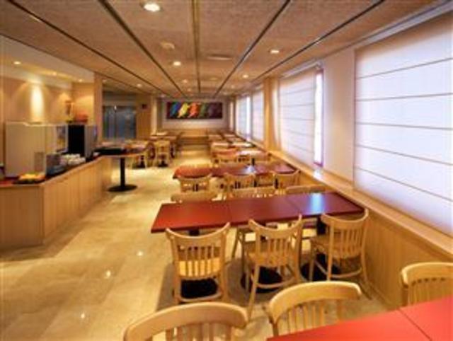 Hotel Basic, Hotel – Vilafranca del Penedes (photo 4)