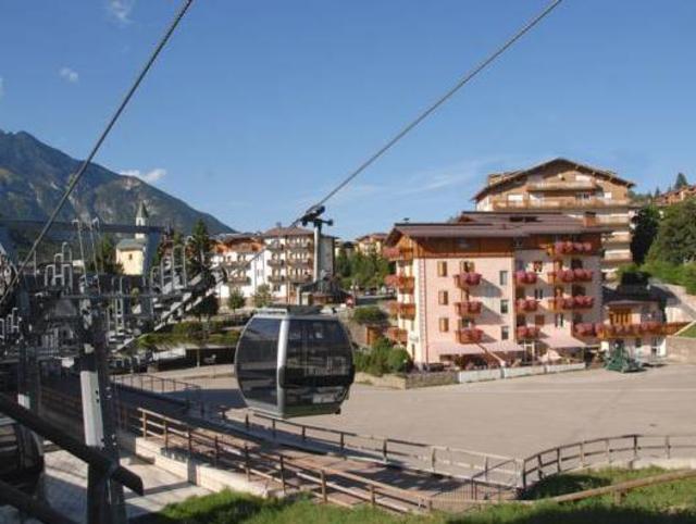 Hotel Cristallo – Hotel, Andalo