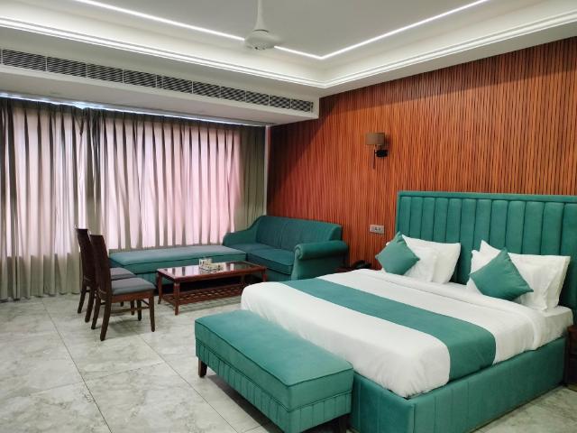 Hotel Devaan – Hotel, Bathinda