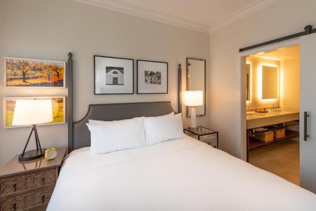 Hotel E, Hotel – Santa Rosa (CA) (photo 2)