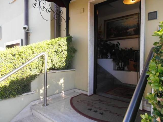 Hotel Facioni – Hotel, Pomezia