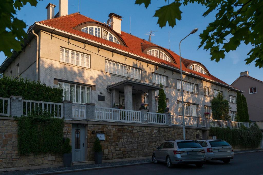 Hotel Hoffmann, Hôtel – Kladno (photo 1)