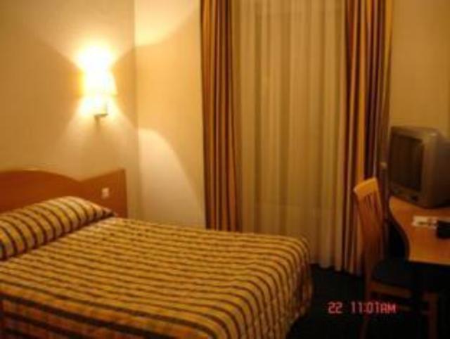 Hotel Le Progres, Hotel – Angers (photo 4)