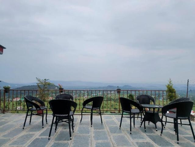 Hotel Nirbana Heights – Hotel, Dharamsala