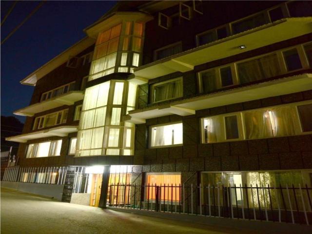 Hotel Pacific – Hotel, Srinagar