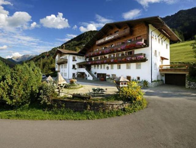 Hotel Ronce – Hotel, Castelrotto