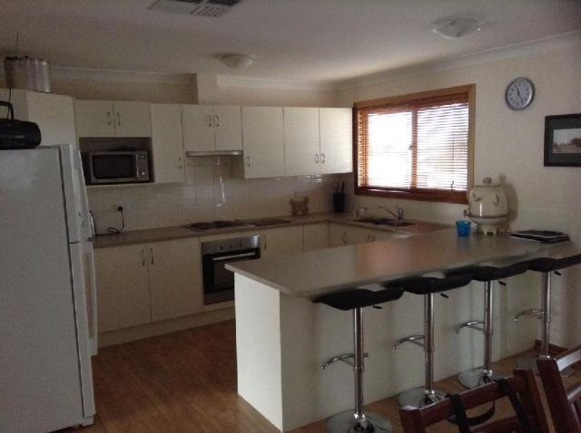 Hurtles, Entire House – Port Broughton (photo 5)