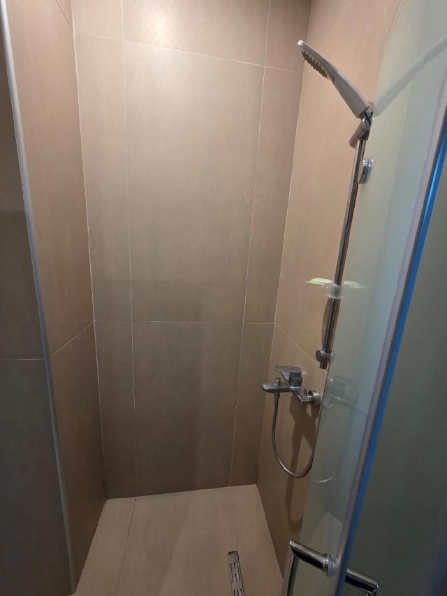 Hylli Drites, Hôtel – Sakes (photo 4)