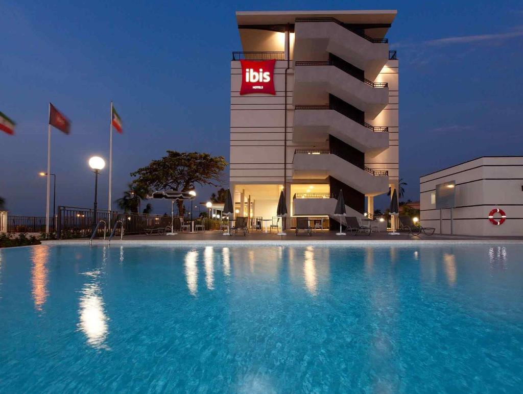 Ibis Bata, Hotel – Bata (foto 1)
