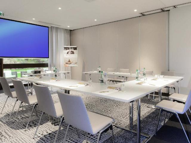 ibis Caen Centre – Hotel, Caen