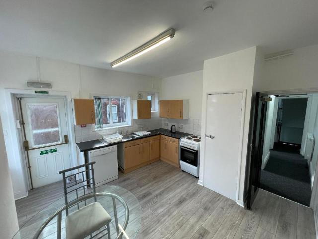 ISUITES – Serviced apartment, Newcastle under Lyme