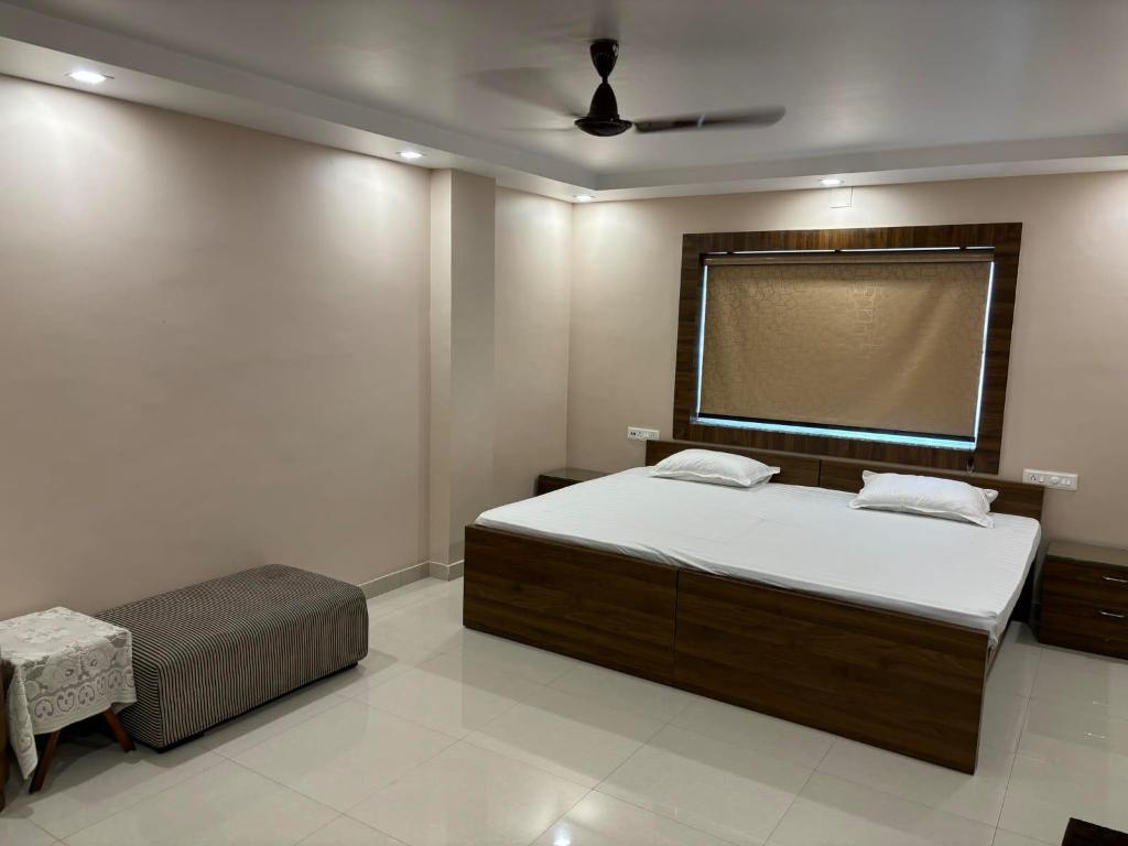 Apartamento de 220 m² en Bariatu, con 3 habitación(es) y 3 baño(s) privado(s), Apartamento – Ramgarh Cantonment (foto 1)