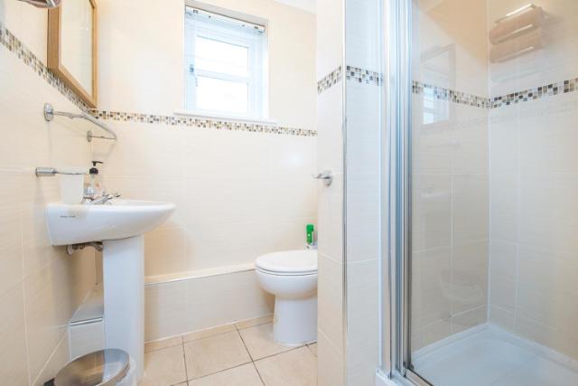 James Braid Suite, Entire House – Newport Pembrokeshire (photo 5)