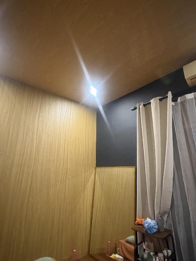 di  m² con 1 camera(e) e 1 bagno(i) privato(i) in zona Jember – Pensione e B&B, Jember