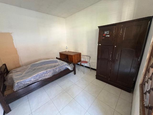 di  m² con 1 camera(e) e 1 bagno(i) privato(i) in zona Jember, Pensione e B&B – Jember (foto 2)