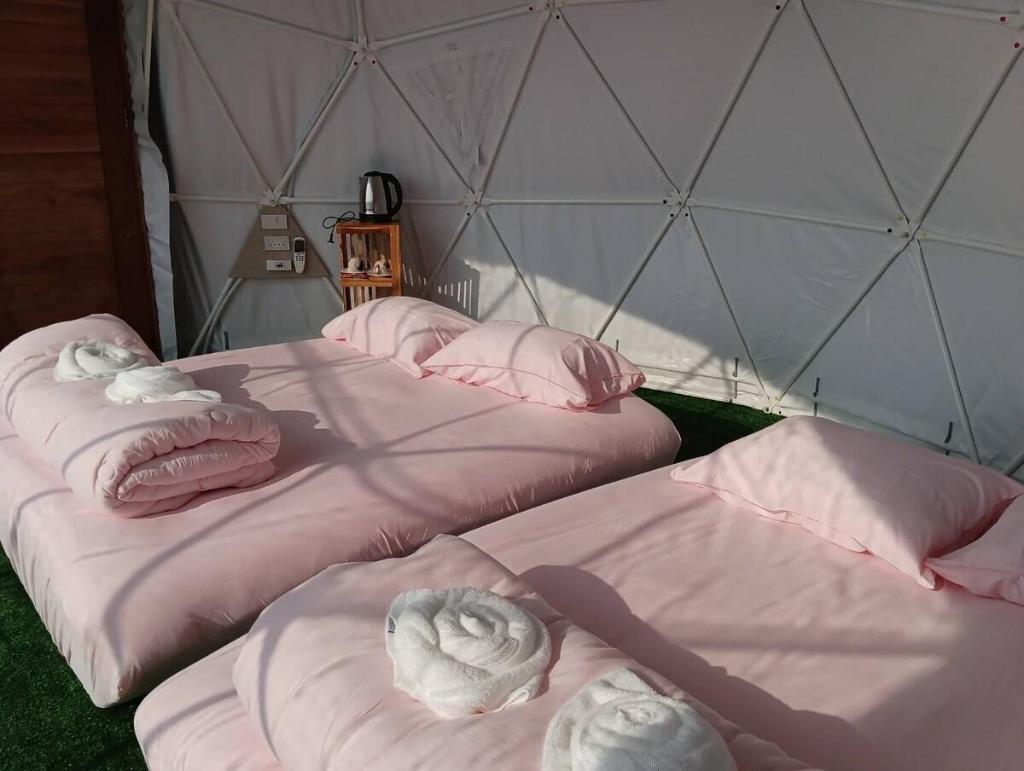 Bungalow di 4 m² con 1 camera(e) e 1 bagno(i) privato(i) in zona Centro, Villa e casa – Khao Kho (foto 1)