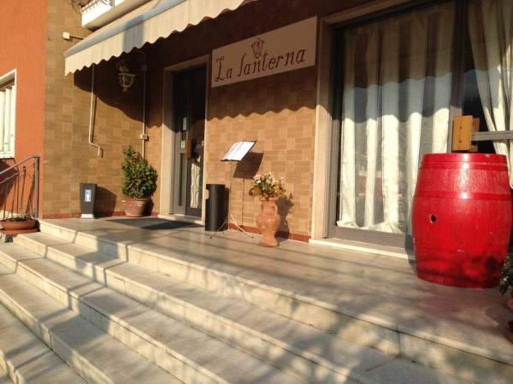 La Lanterna, Pensjonat i B&B – Garda (zdjęcie 1)