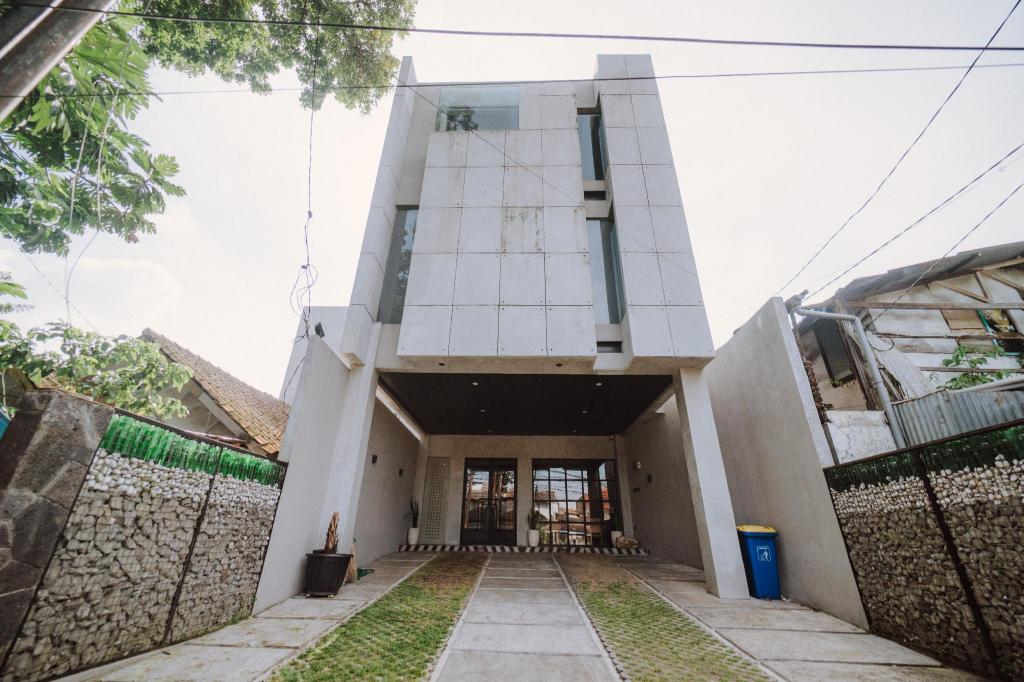 迷宫酒店, 民宿和B&B – 万隆 (第1张照片)