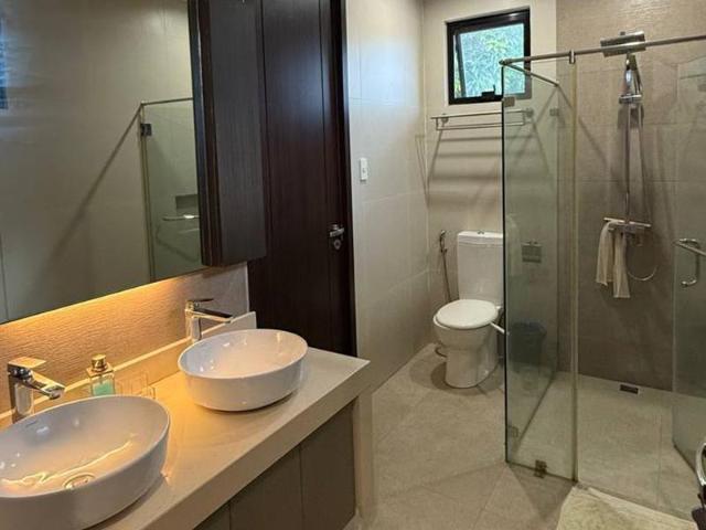 Location One Eighty - Bf Homes, Apartment/Flat – Manila (photo 4)