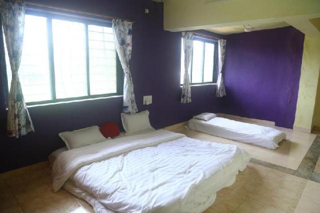 Bungalow di 140 m² con 3 camera(e) e 3 bagno(i) privato(i) in zona Lonavala, Villa e casa – Lonavala (foto 4)