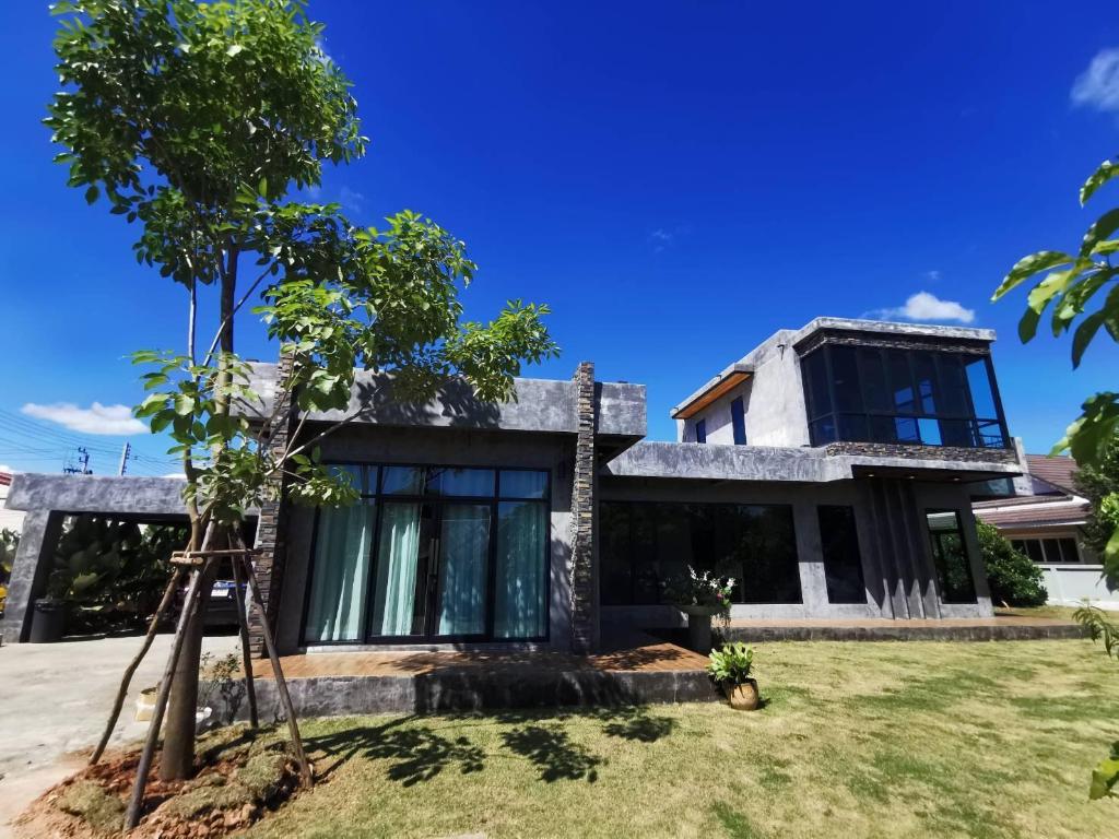 @Loft, Entire House – Chiang Rai (photo 1)