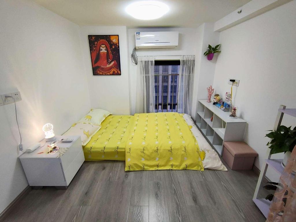 Apartamento de 100 m2 com 1 quarto(s) e 1 casa(s) de banho(s), na área Ghastoli, Apartamento – Ghastoli (foto 1)