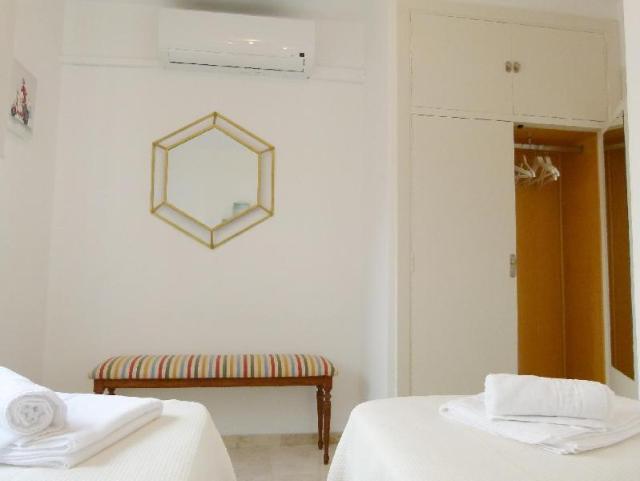 Studio di 2 m² in Appartamento con 1 bagno privato in zona Malaga Centro, Appartamento – Málaga (foto 2)