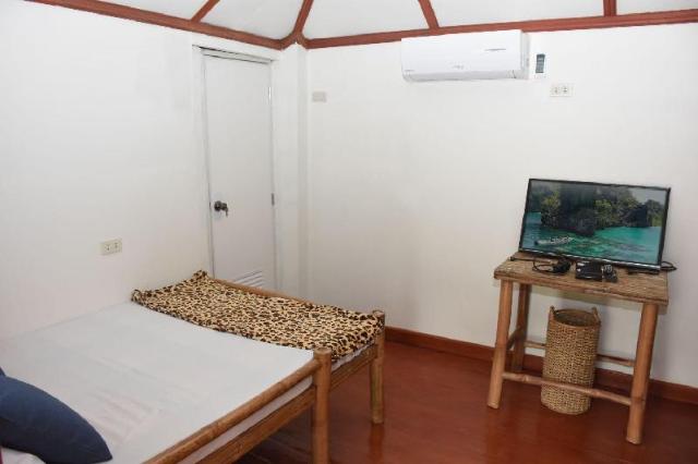 M Rishon, Resort – San Luis (Aurora) (photo 2)
