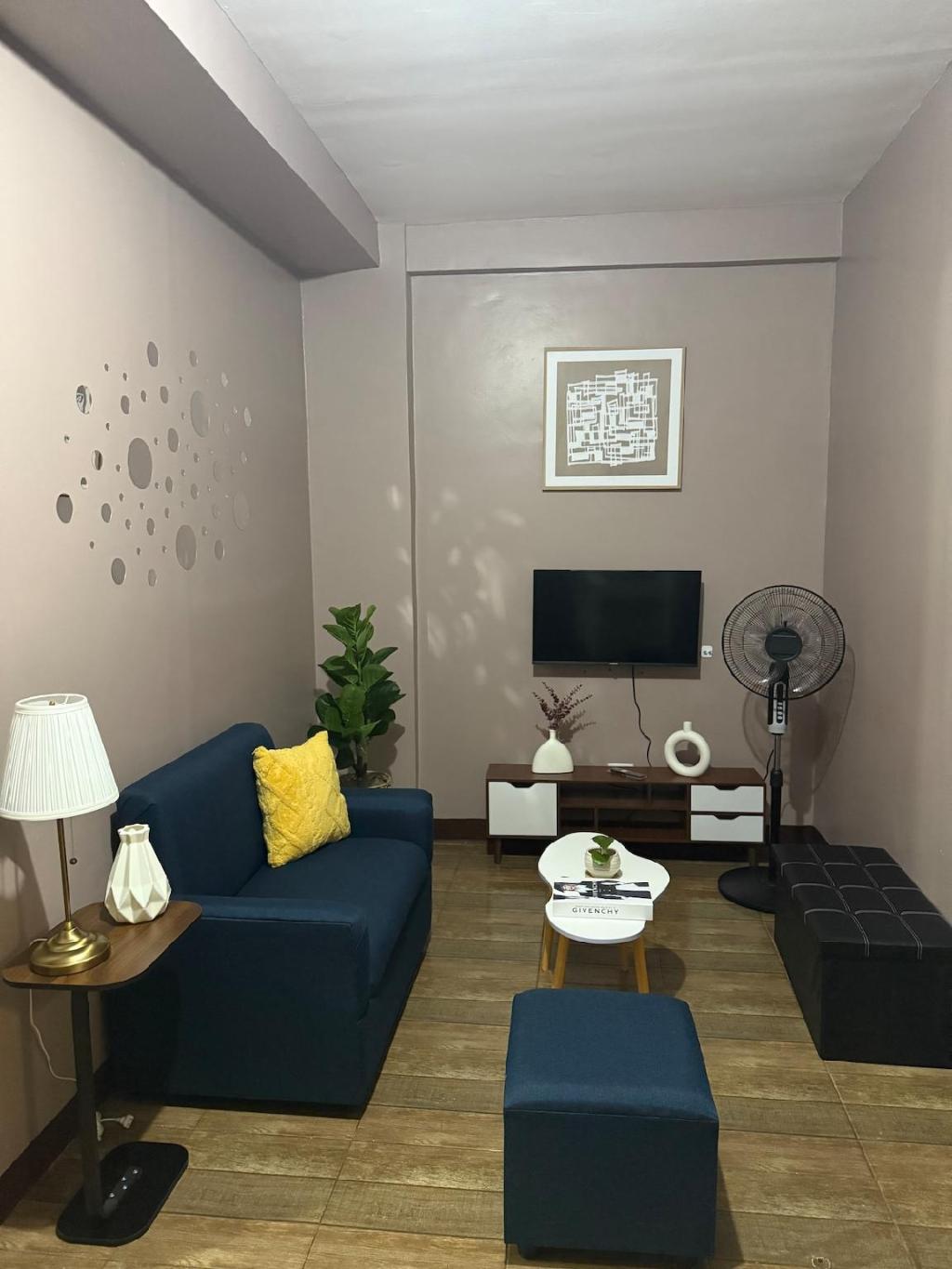 Haus ( m²), 1 Schlafzimmer und 1 eigene Badezimmer in Lipa City, Villa & Haus – Batangas (Foto 1)