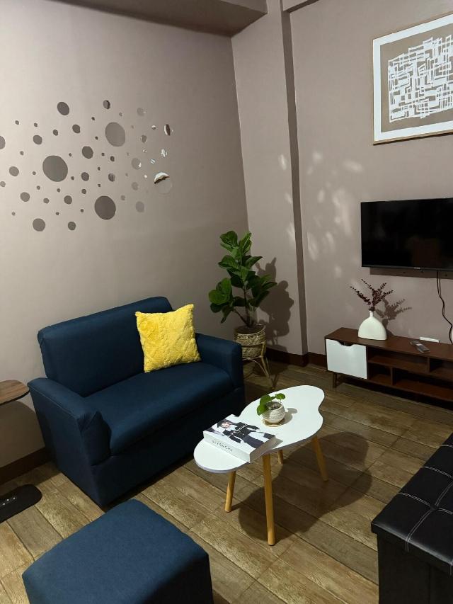 Haus ( m²), 1 Schlafzimmer und 1 eigene Badezimmer in Lipa City, Villa & Haus – Batangas (Foto 2)