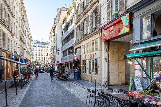 Madame Cadet – Serviced apartment, Paris