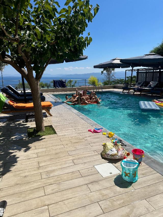 Magic View 4U, Villa & huis – Kineta (foto 2)