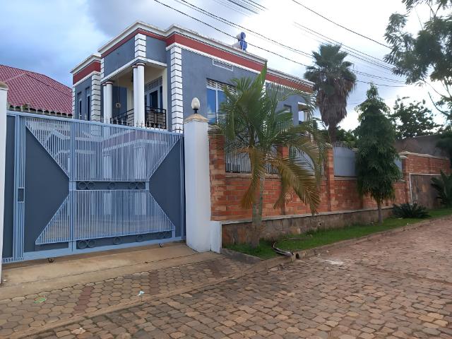 Maison De Omashi – Guesthouse/bed and breakfast, Kigali