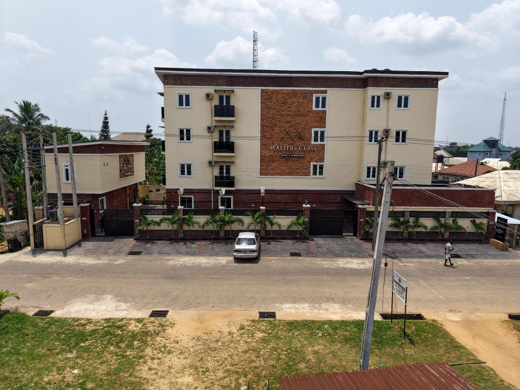 Masters Class, Hotel – Uyo (Foto 1)