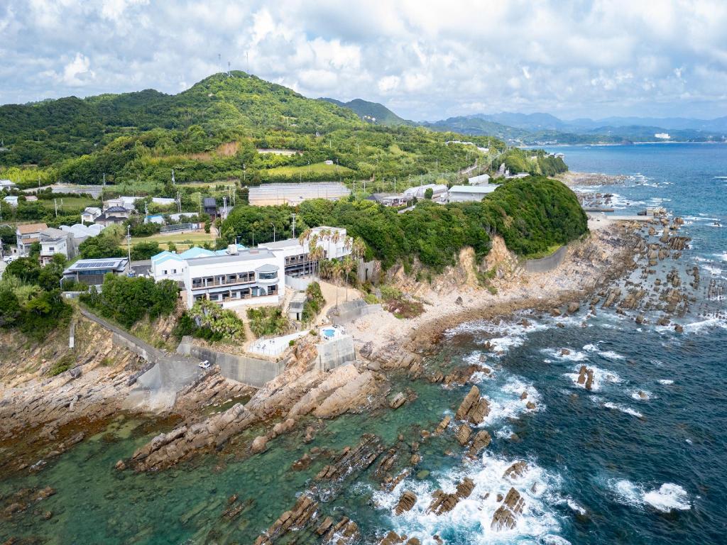 MAX CUBE inami seafront, Hotel – Minabe (photo 1)