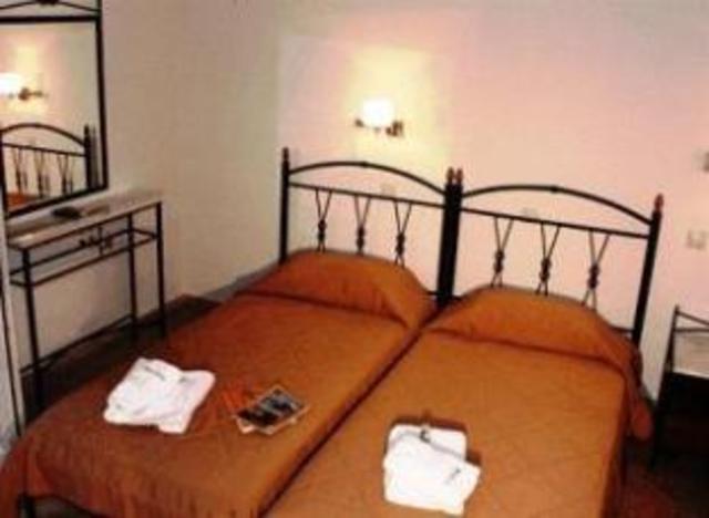 Mimoza, Maison d’hôtes & B&B – Spétsai (photo 2)