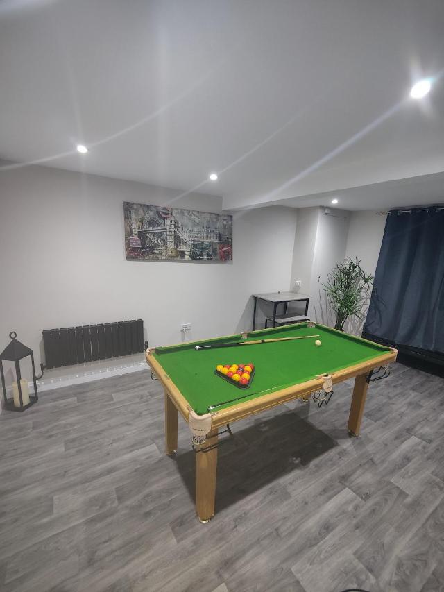 Modern 2-Bed Ground Floor Flat – Entire House, Thetford