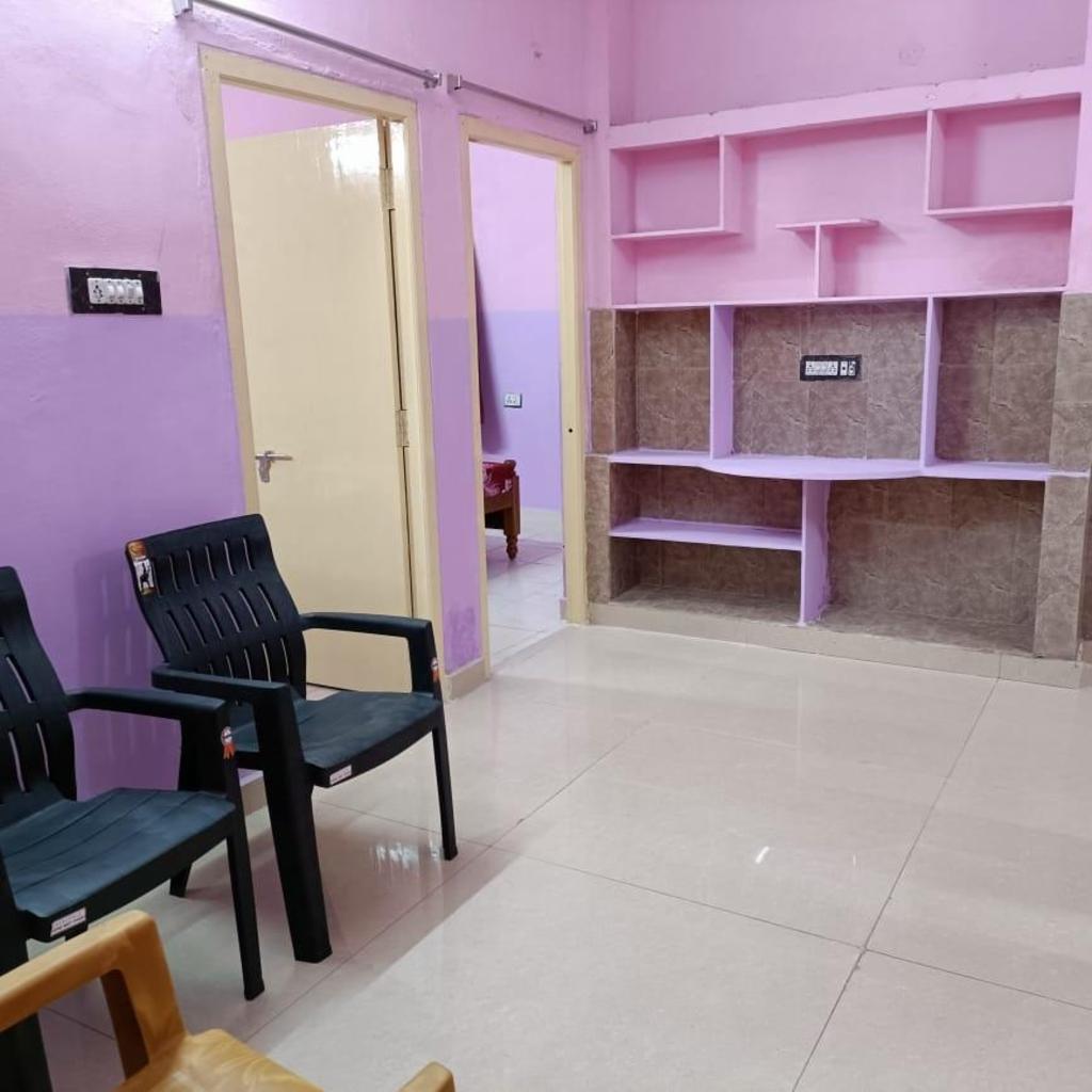 Mountain view, train view, Apartment/Flat – Visakhapatnam (photo 1)