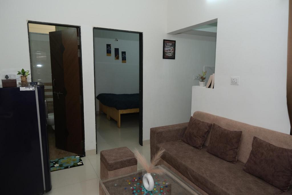 Dom ( m²) w okolicy Vijay Nagar z 2 sypialnią/ami i 1 łazienką/ami, Willa i dom – Indore (zdjęcie 1)