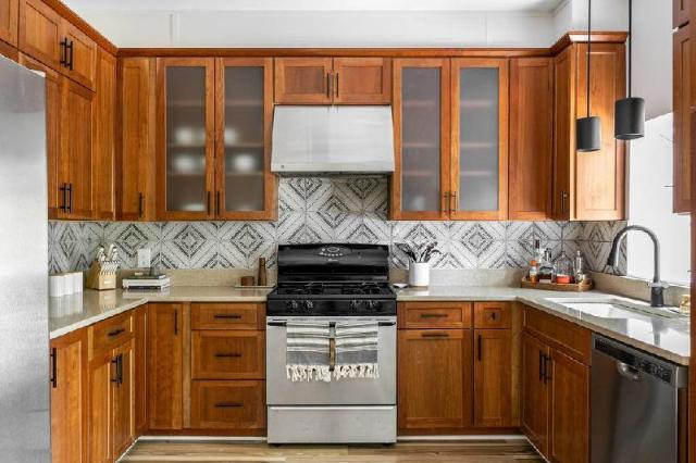 Off the Grid, Villa – Atlanta (GA) (photo 2)