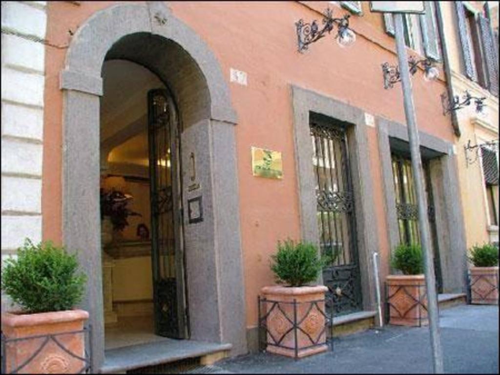 Okapi Rooms, Hotel – Roma (foto 1)